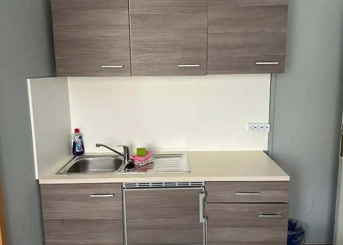 Konukevi Monteurzimmervermietung Zu Den Zwei Linden Eggersdorf 3*